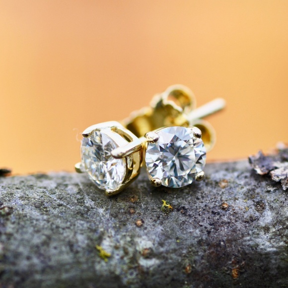 Certified 1 Carat Total Weight Moissanite Stud Earrings 14K Gold Vermeil - Picture 3 of 11